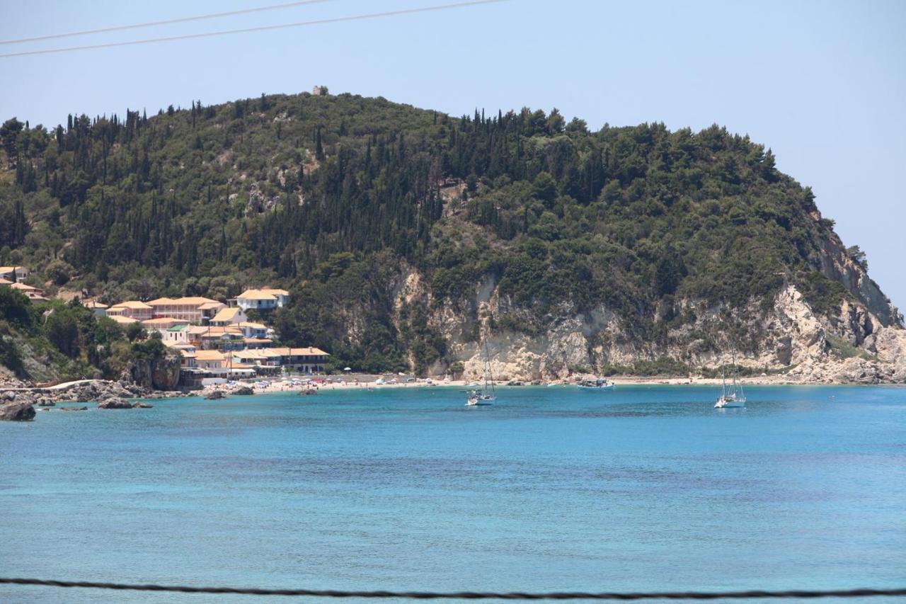 Capro - Milos Bay Villas Áyios Nikítas Exterior foto